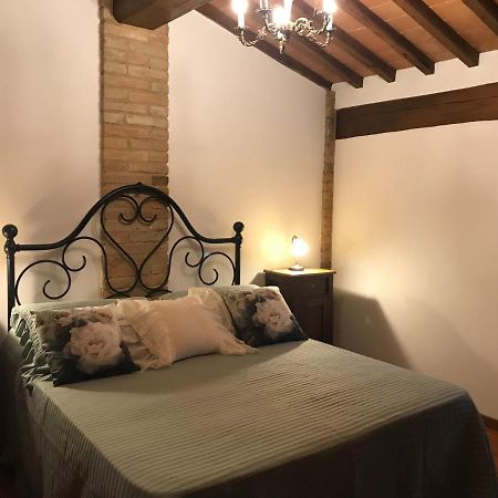 La Perla Tra Gli Ulivi Apartment Siena Exterior photo