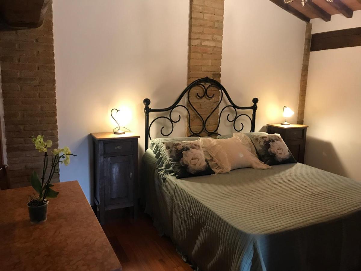 La Perla Tra Gli Ulivi Apartment Siena Exterior photo